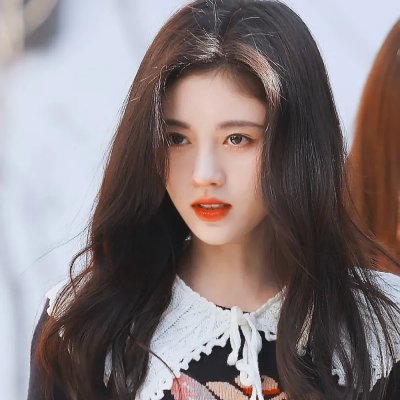 赛马女孩